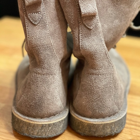 Clarks Suede lace up boots - Picture 6 of 6